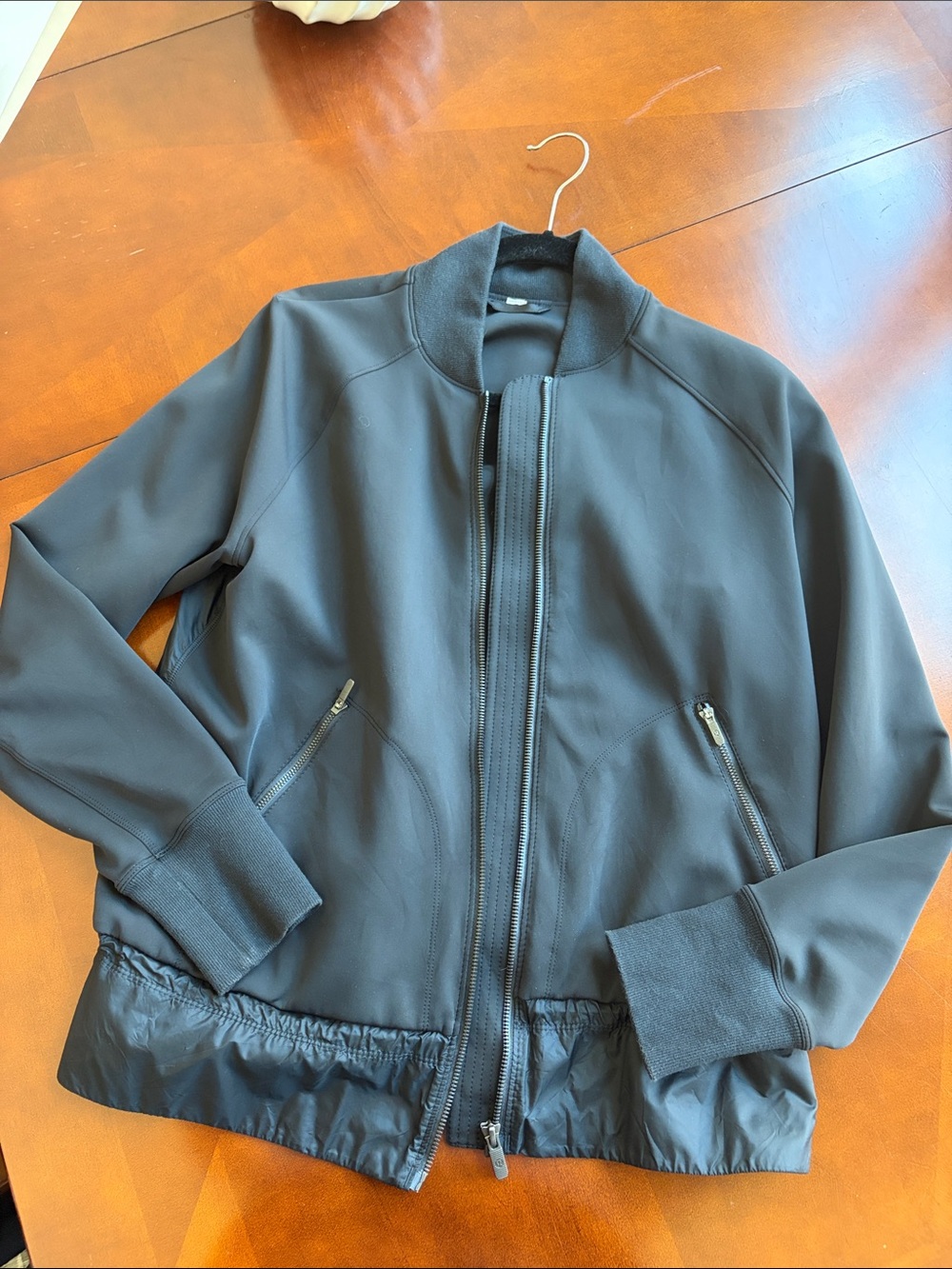 Lululemon Black Bomber Jacket - Classic Lightweight Zip-Up size M